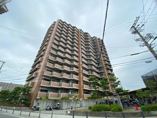 【大正区三軒家東】徒歩圏内！ファミリー向け4LDKリフォーム済［ハイネスヴェルデ大正館］